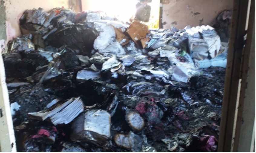 राजधानी के रेलवे स्टेशन की काउंटर में लगी आग