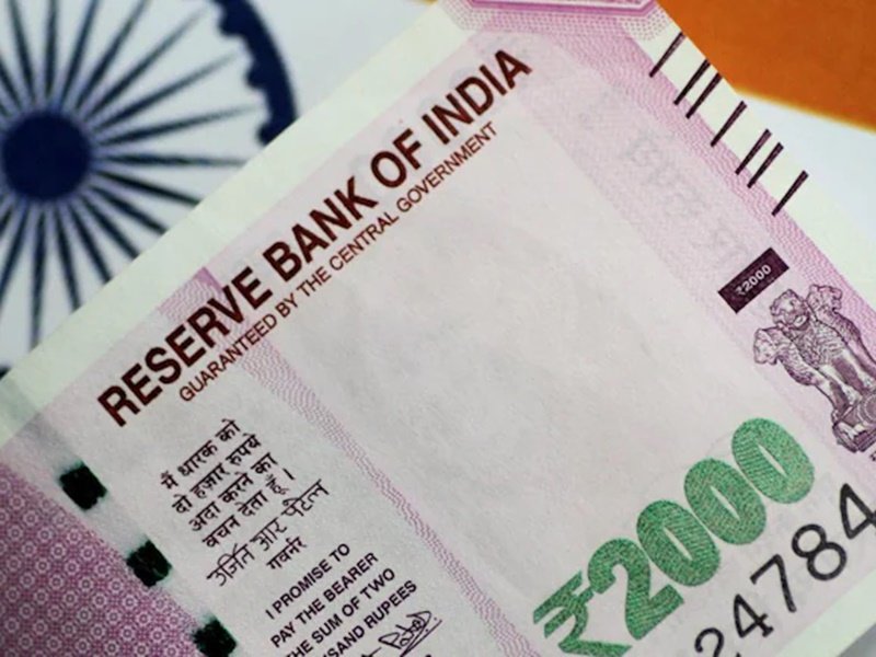 07_03_2022-rupee_lifetime_low_202237_13248