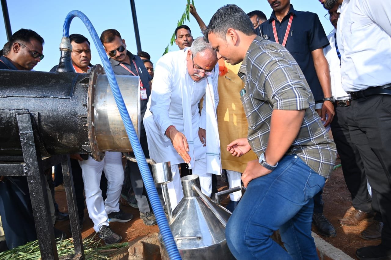 रायपुर : कोंडागांव के एरोमा मिशन की महक यूरोप और ईस्ट एशिया तक