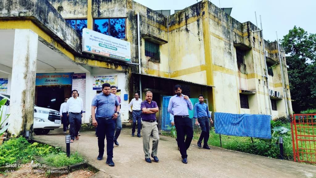 बीजापुर:भारतीय खाद्य विभाग के चेयरमेन एवं एमडी  सुबोध कुमार सिंह ने जिले की विकास कार्यों का किया अवलोकन