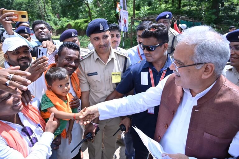 रायपुर : मुख्यमंत्री  भूपेश बघेल पहुँचे मोहला…