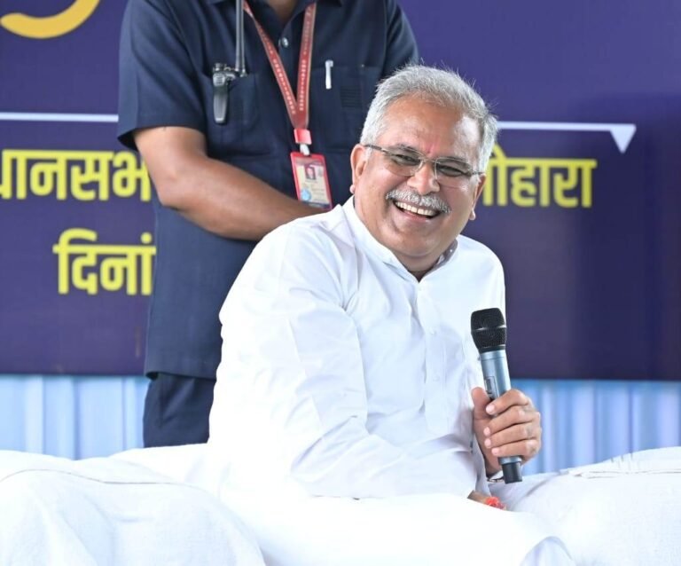 रायपुर : मुख्यमंत्री  भूपेश बघेल द्वारा भेंट-मुलाकात ग्राम मालघोरी में की गई घोषणाएं