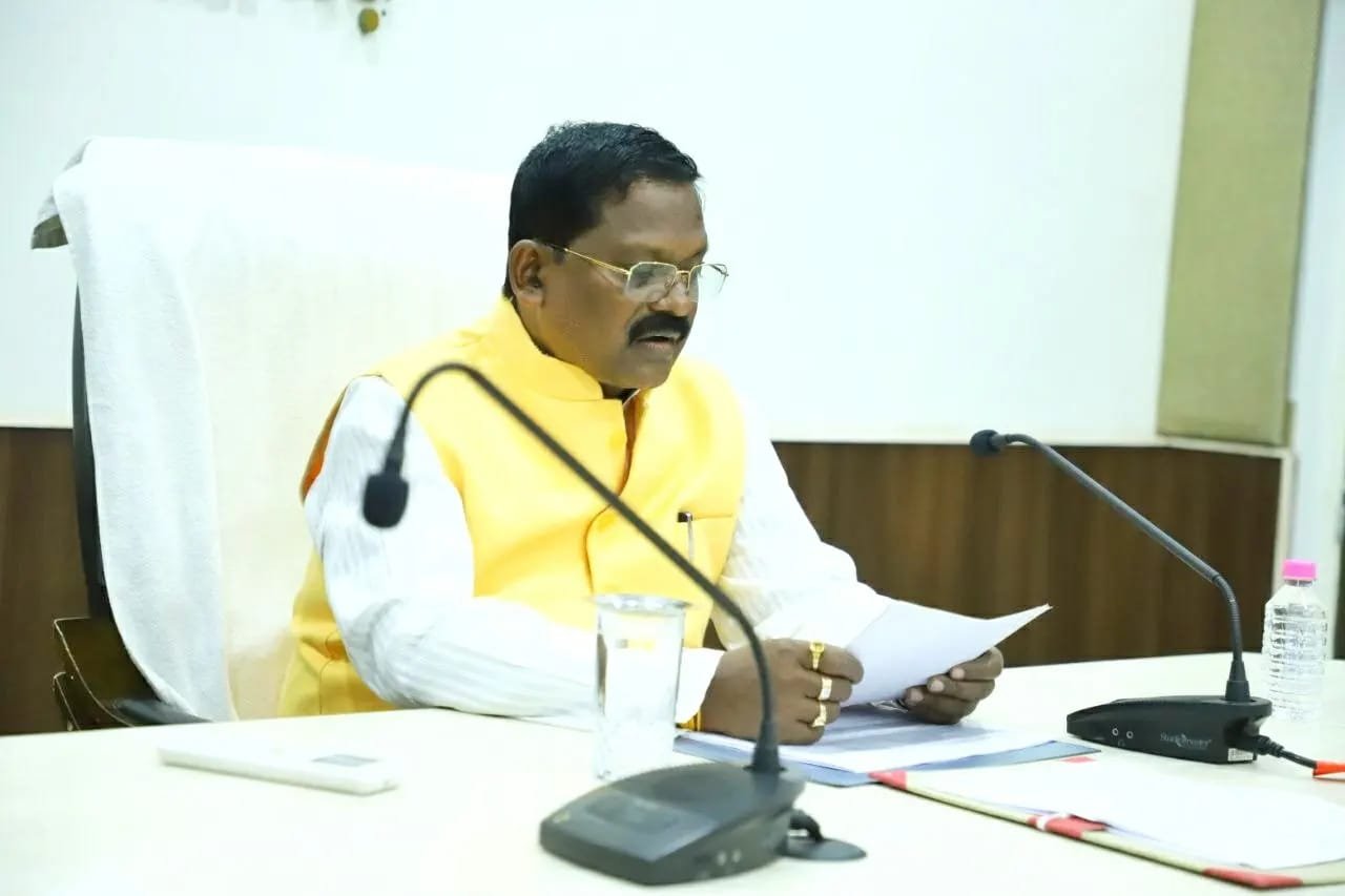 रायपुर: गरीब-अमीर सभी परिवारों को पात्रतानुसार वितरित किया जा रहा है राशन: मंत्री  अमरजीत भगत