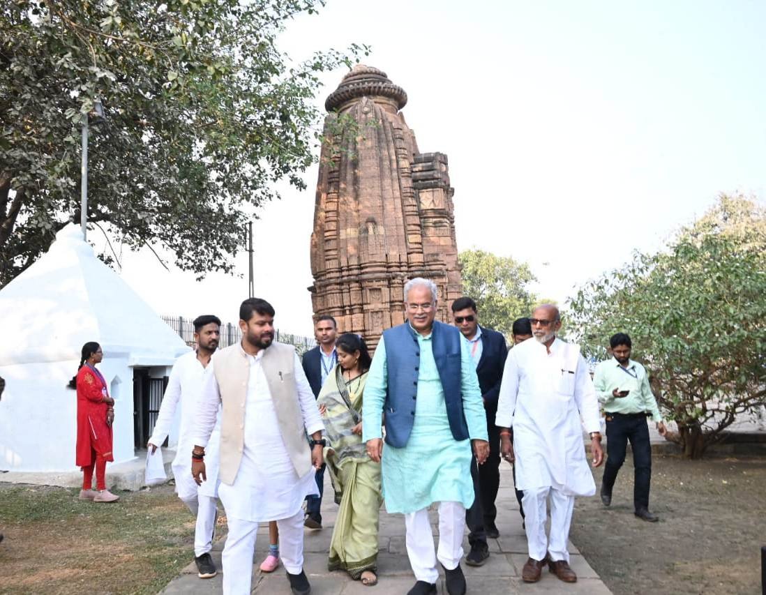 रायपुर : मुख्यमंत्री आये और जनता के हाथ में माइक हो, ऐसा पहले कभी नहीं हुआ:  भूपेश बघेल