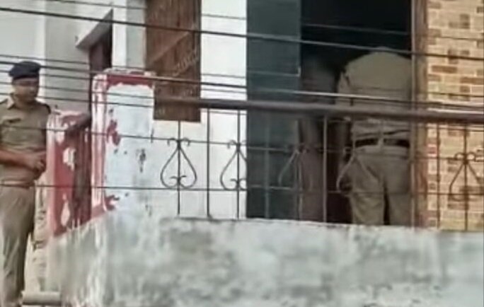 20230709100550_sex racket