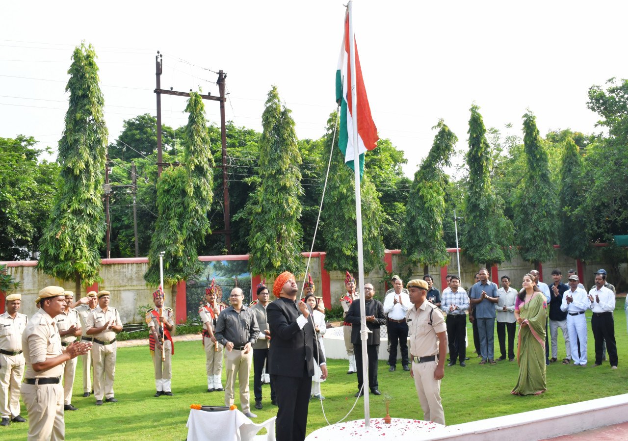 1692073879_a2525086f67feccb4e1a