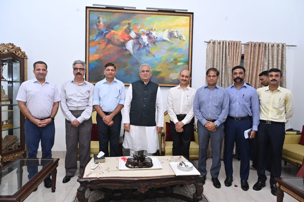 1692773294_f0c4fc104614b46f4c93