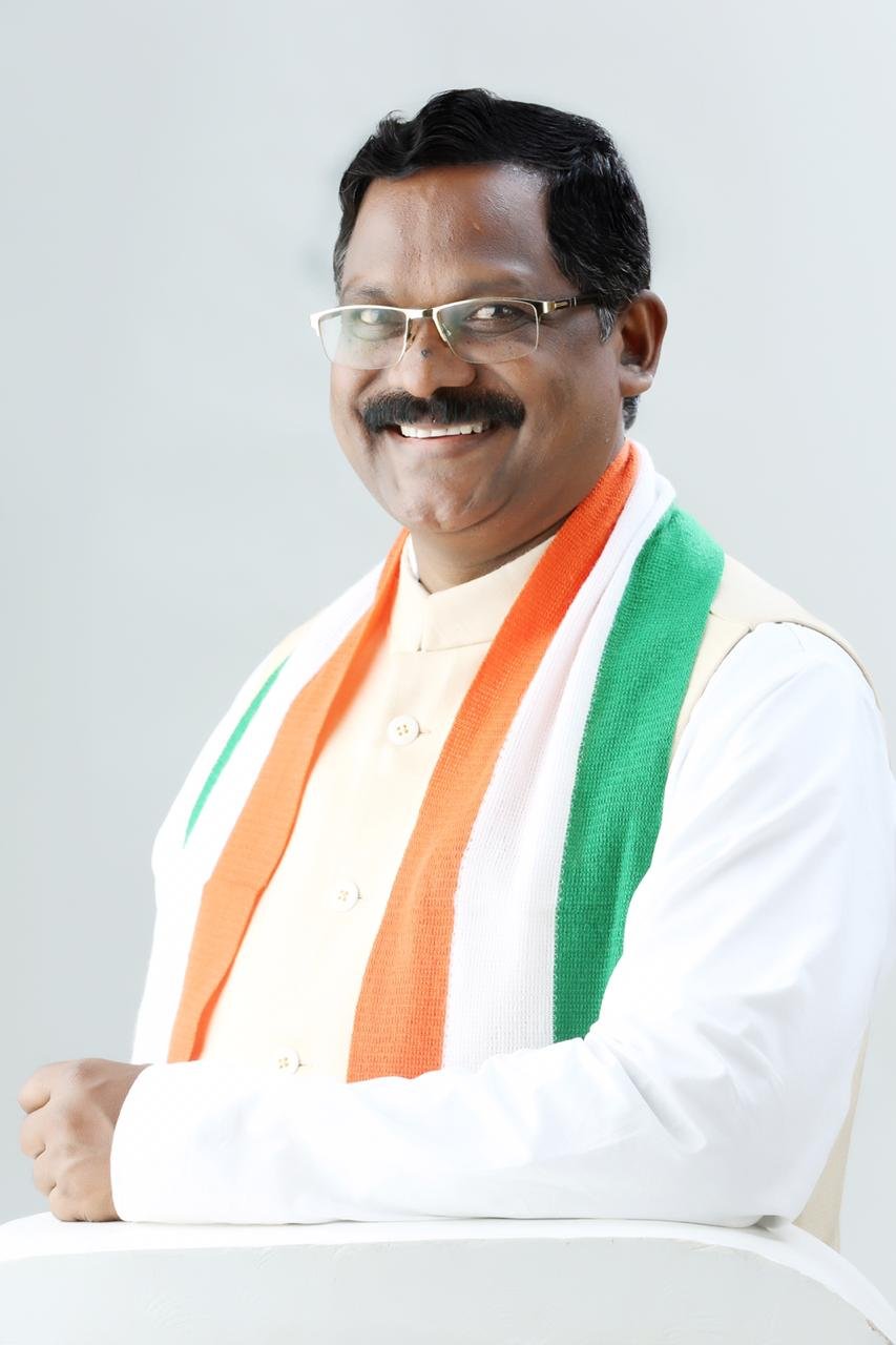 1693300883_388a8649f28db292fc50