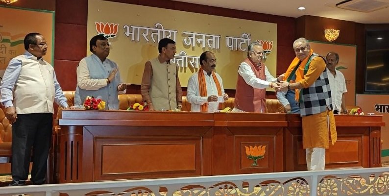 20230813124015_dharam