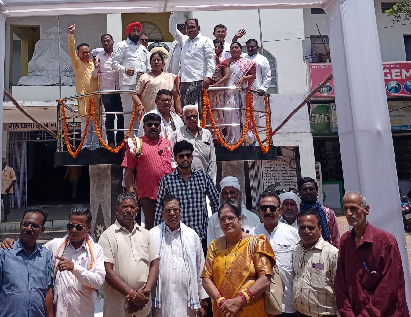 af083a0b-624c-4e2f-b319-9e88f11ae0a7 (1)