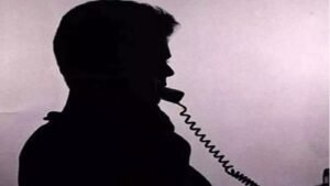 फोन-पर-धमकी