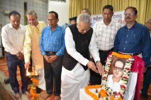 1694599439_5ceb8093e5319c95bc1f