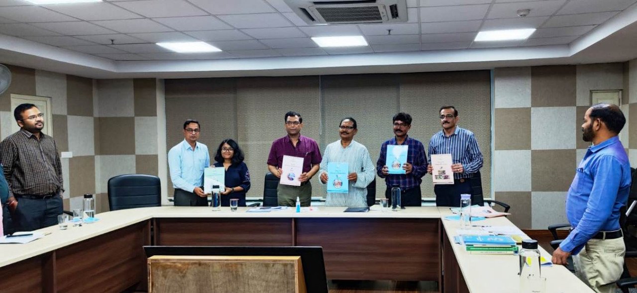 1694779006_b1247c89e42bf11c0e19