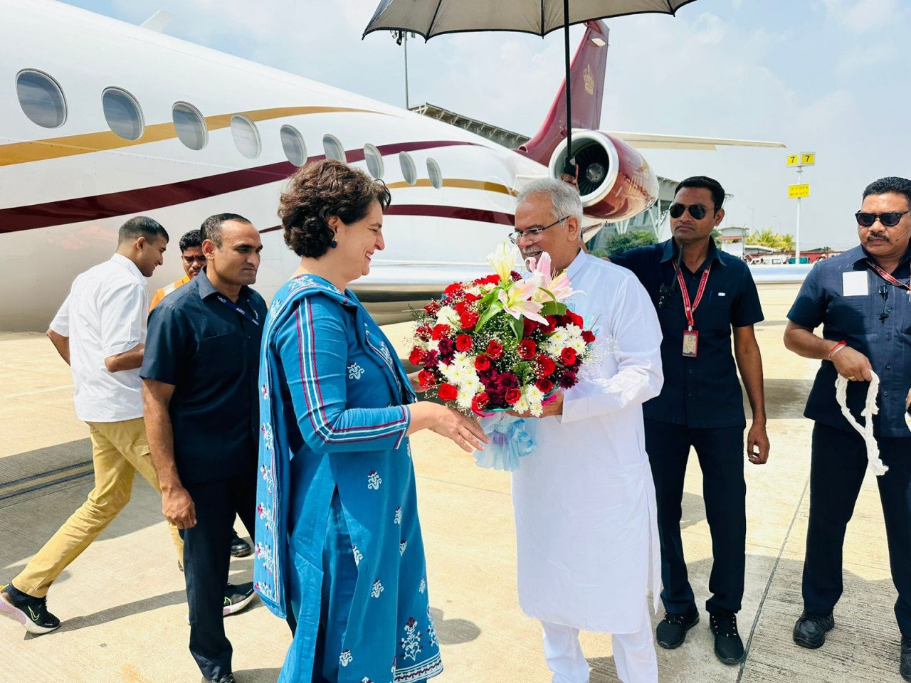 1696574464_af8d079ba5c4cefb3f19