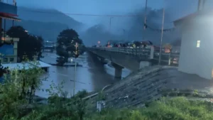 20231004111514_04_10_2023-cloudburst_in_sikkim_23546774_104952163