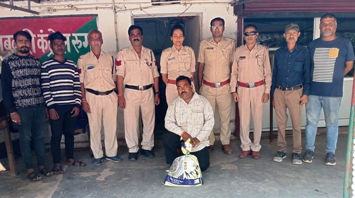 20231109131801_abkari vibhag karwai (1)