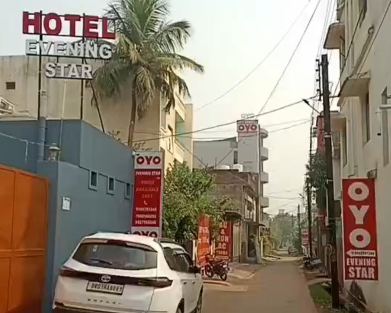 20231213145443_oyo hotel