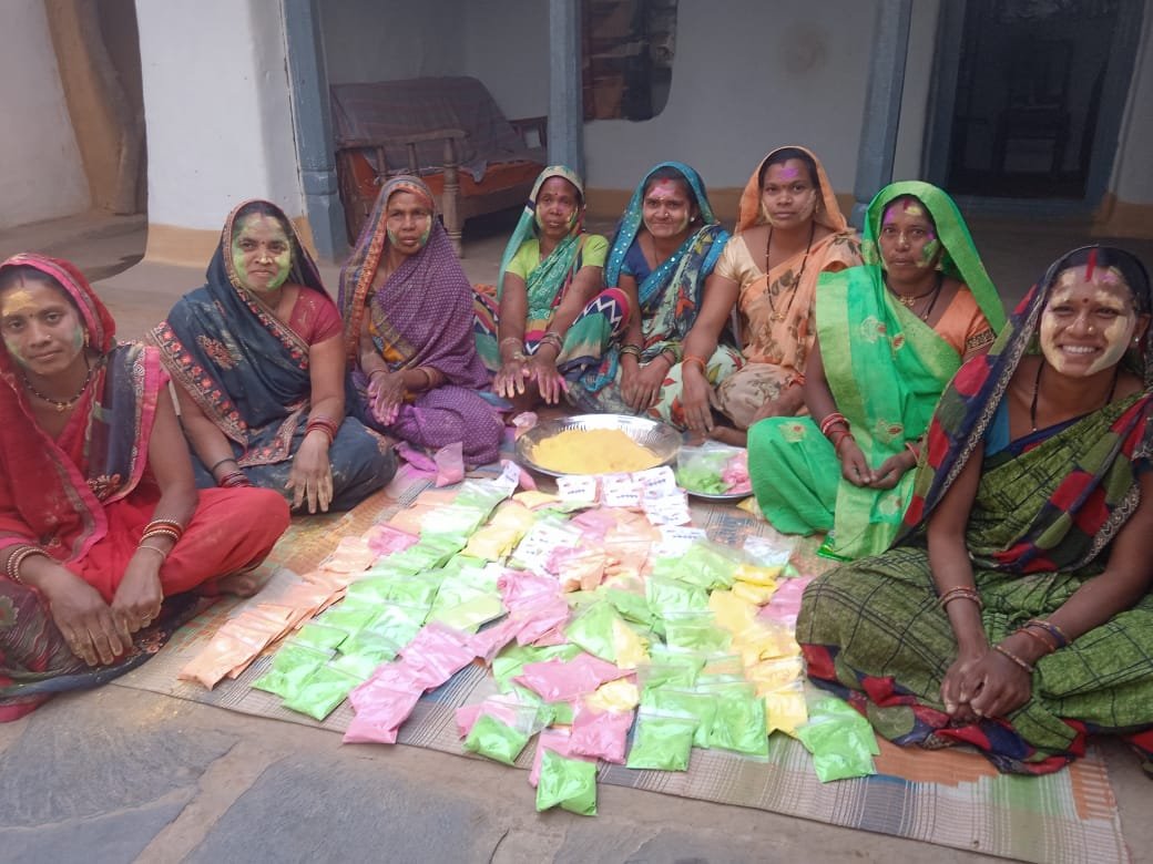 20240228163204_Herbal gulal (1)