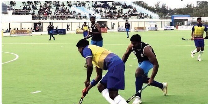 e5251295_1468510_P_14_mr