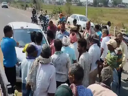 3700112-untitled-43-copy