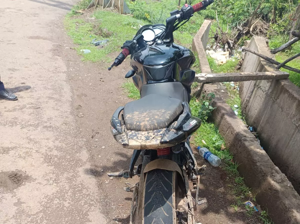 3854958-untitled-18-copy