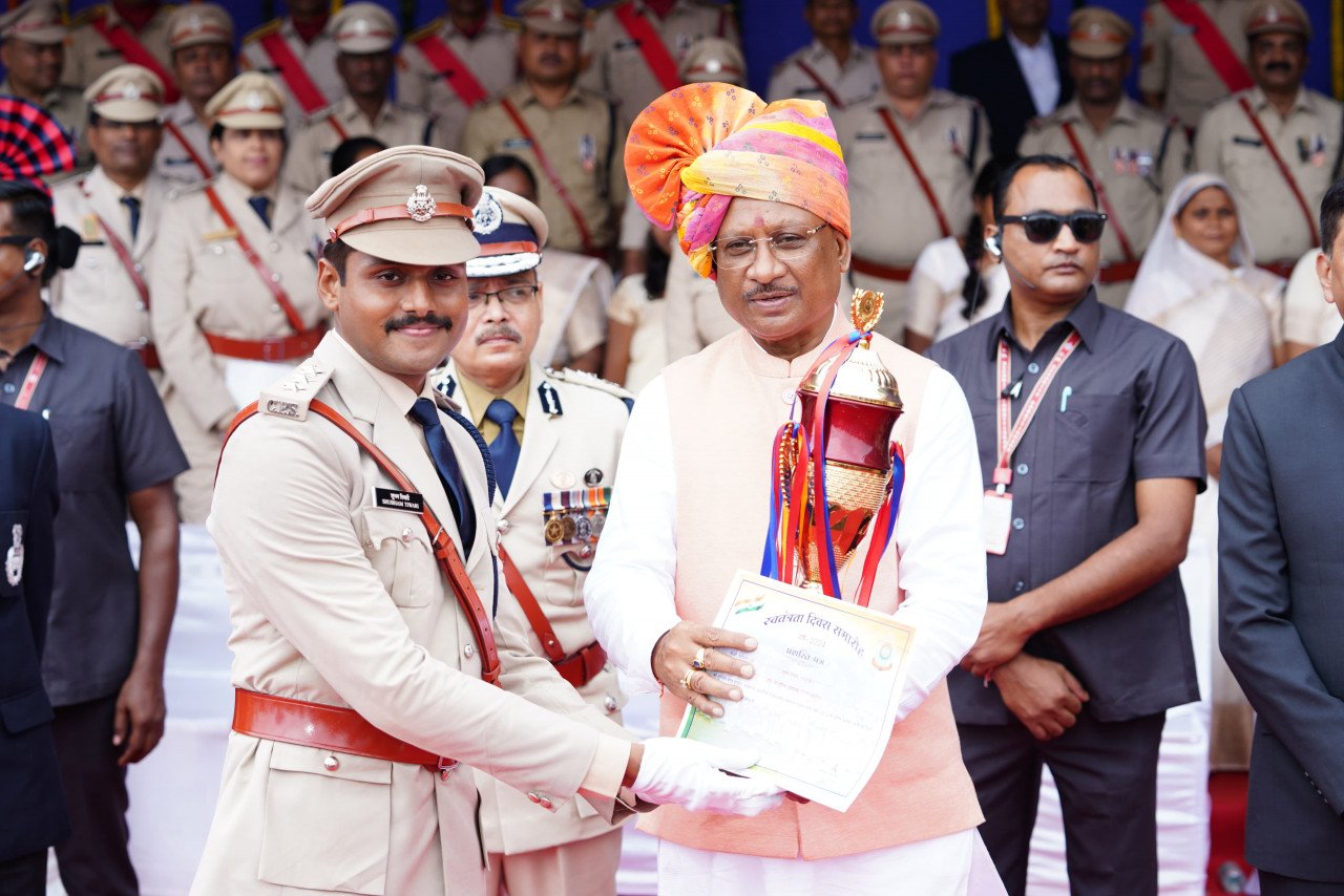 1723711153_9d7f733b1f5c2f2cce00