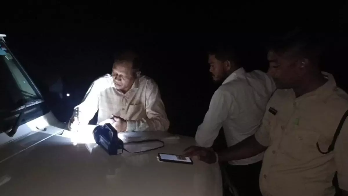 4123220-untitled-16-copy