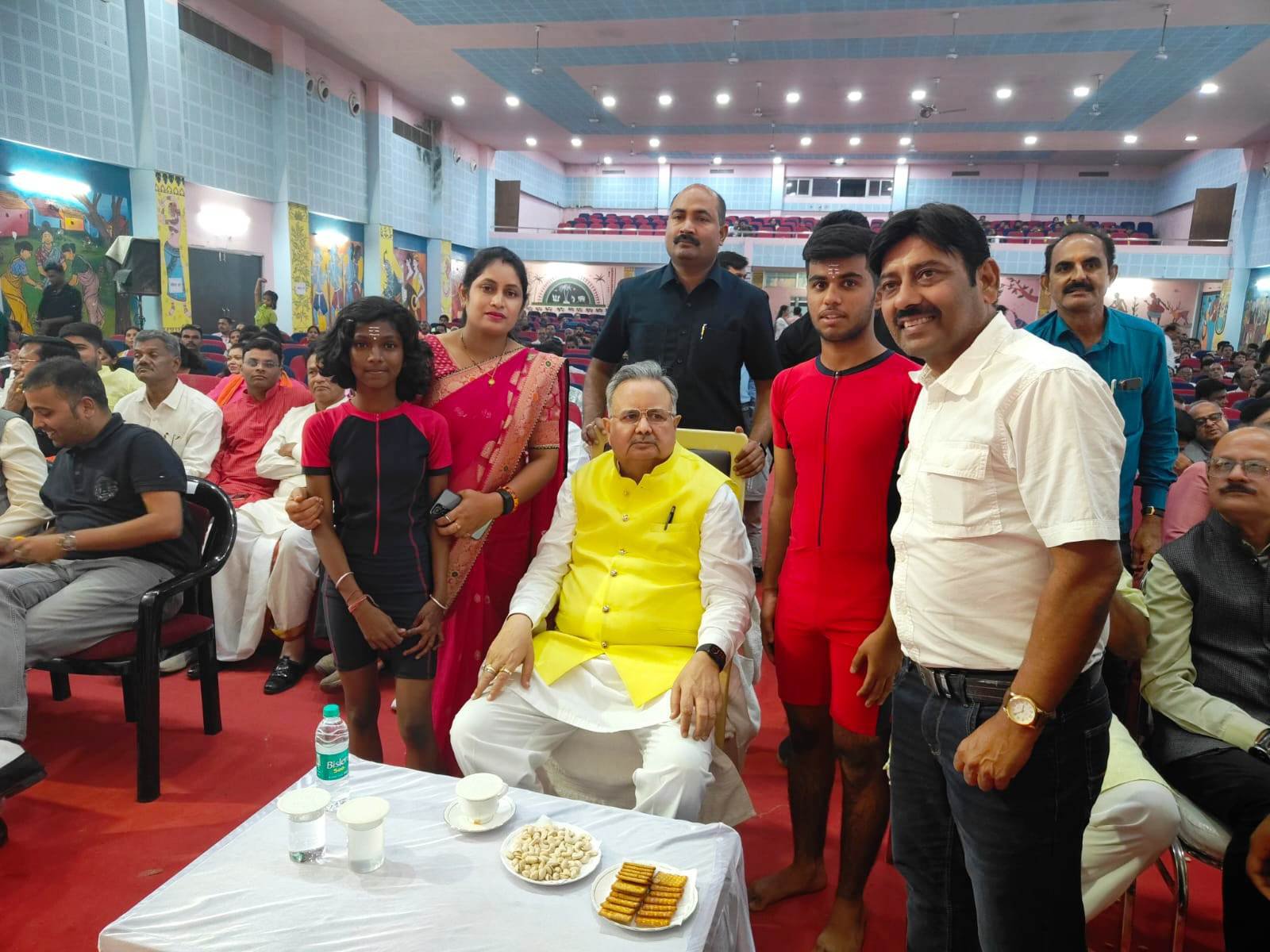 Rajyotsav me Yoga ka pradarshan