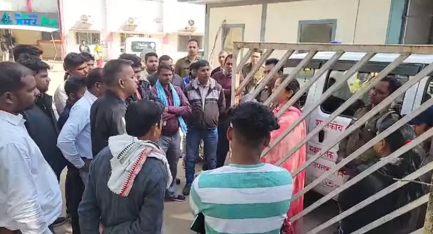 4298054-untitled-28-copy