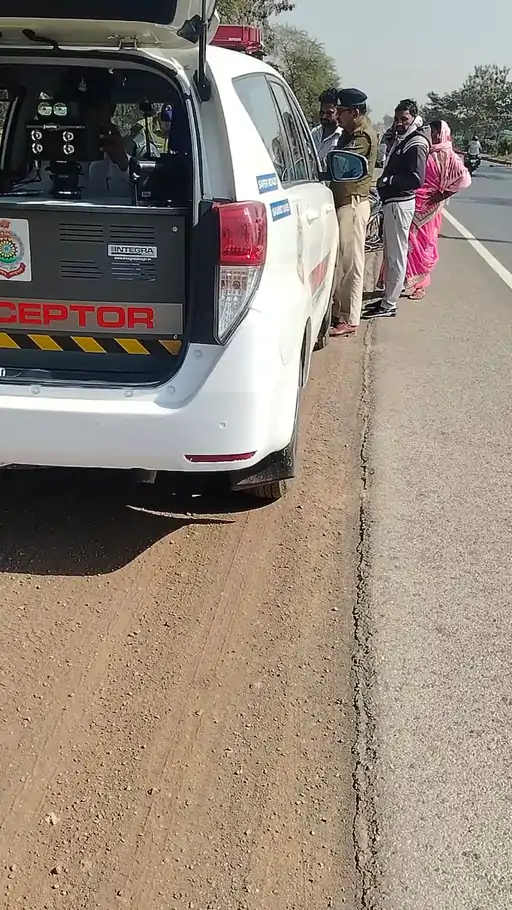 206_173945258767adf0ab71051_03