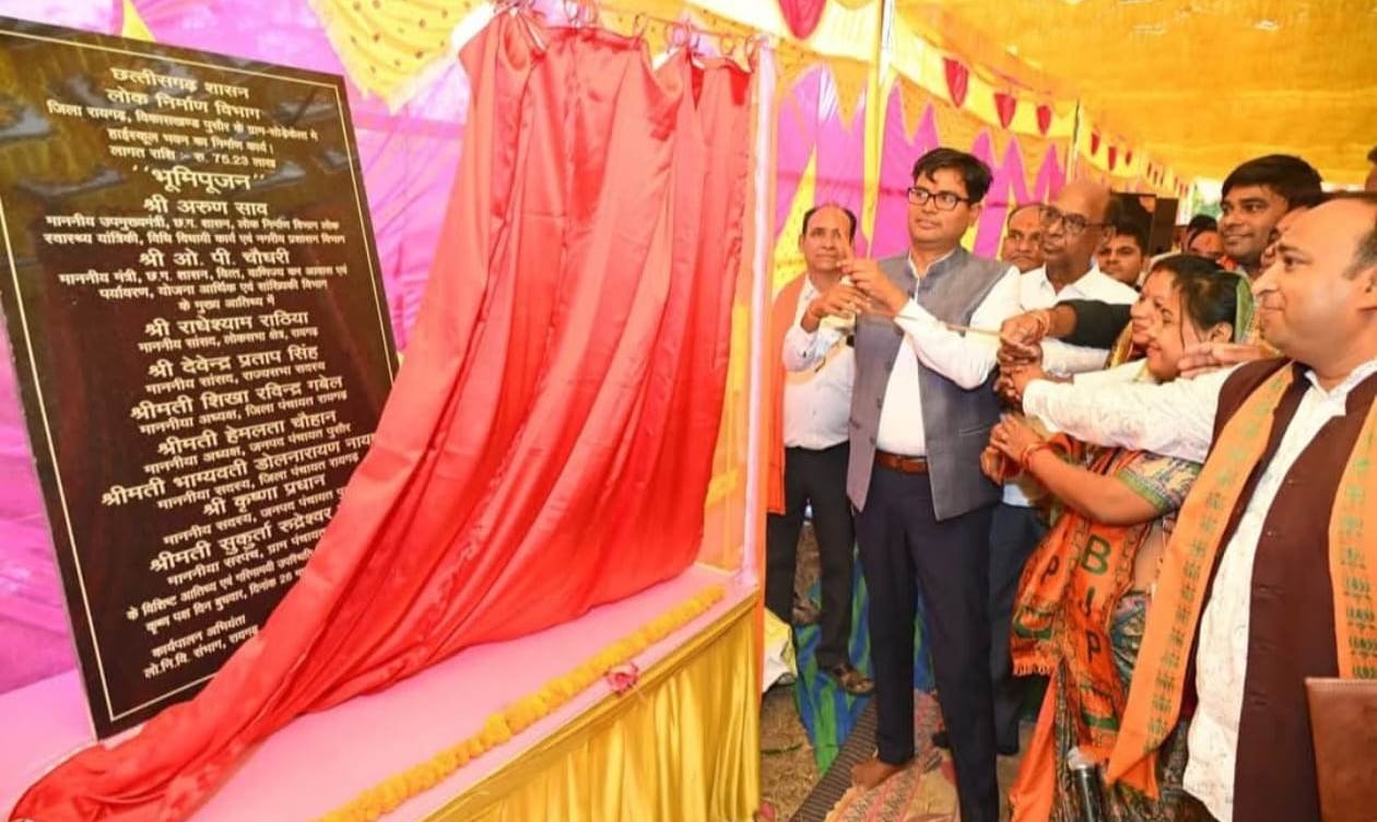 1743096698_d056246f77983f348e9e