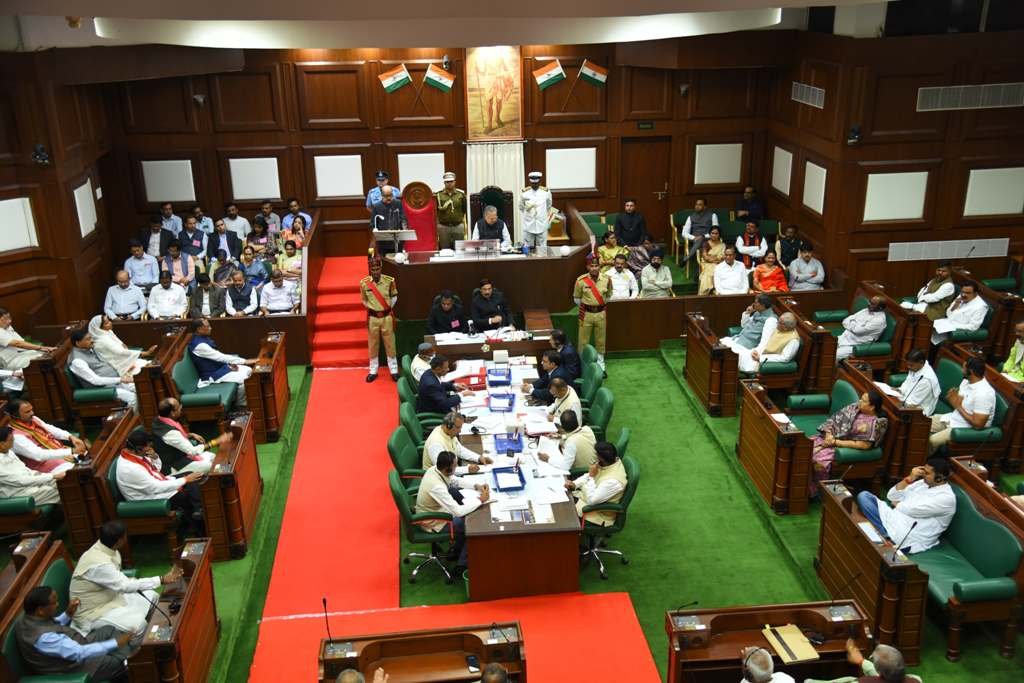 20250224125808_sadan cg vidhansabha