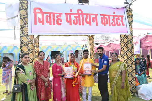 206_174126840467c9a5b457ec2_rjn7