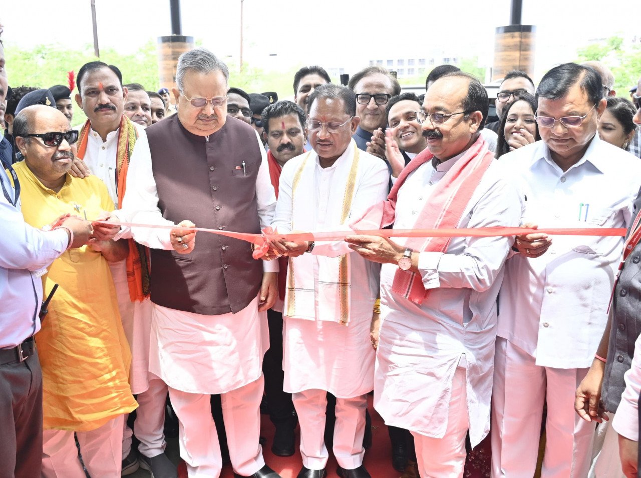 1747986678_ae00997e4aca3189f7f9