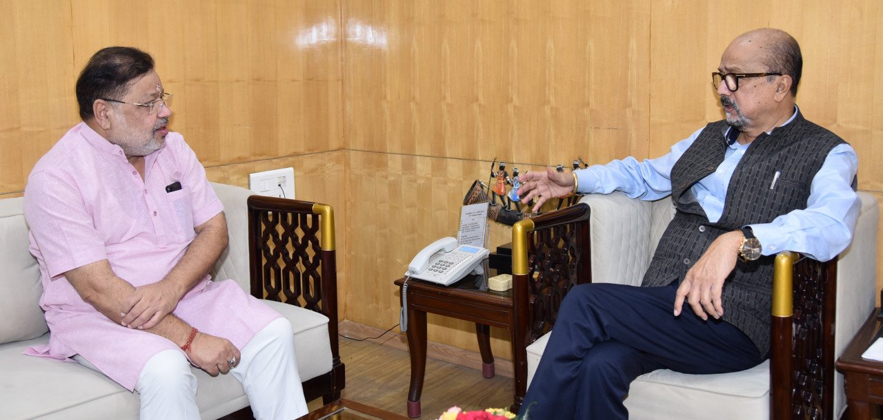 1747991346_06a4481f6ebc897c72bb