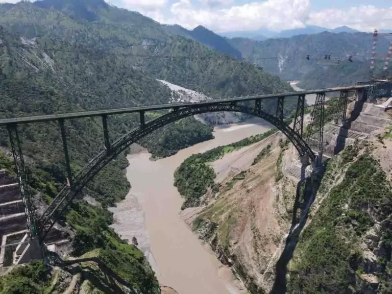 4655275-untitled-51-copy