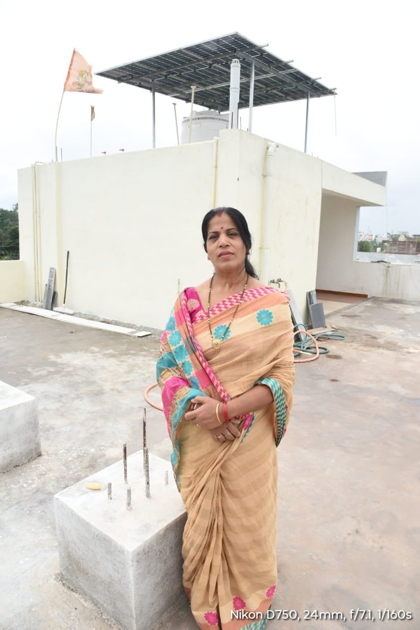 1751371173_dd484300acc42a390a6f