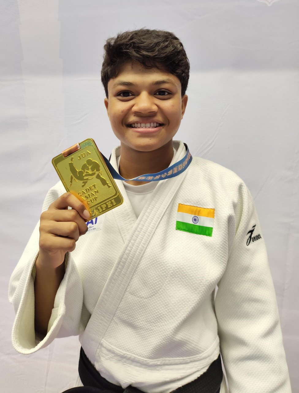 1752675663_28c282bfddb1fcfd4579