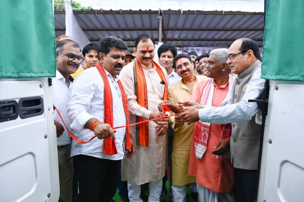 1753455411_cdb5e9ec7713652dadad