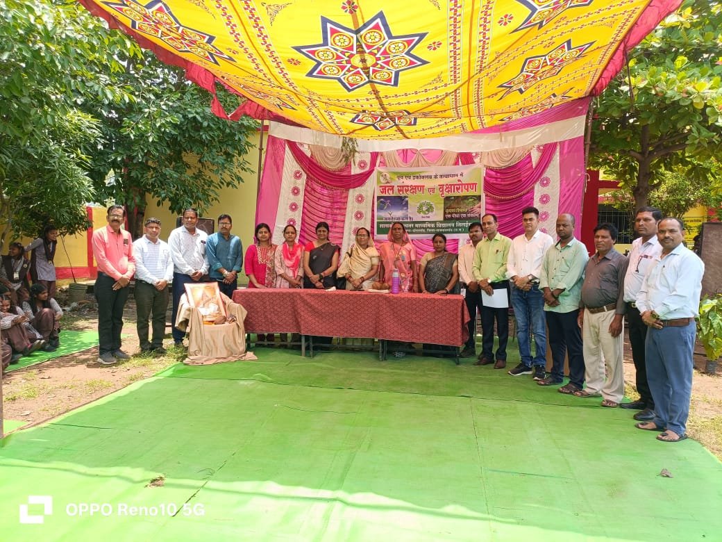 b8555df6-b967-4b0d-8564-632b6c09ffa8