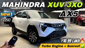 Mahindra XUV 3XO REVX 2025