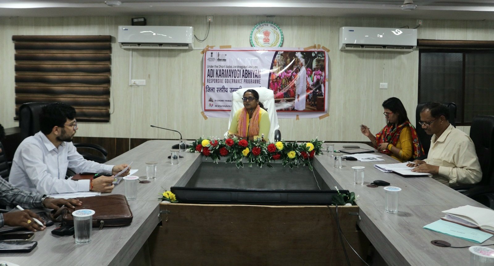 मोहला : आदि कर्मयोगी अभियान के लिए विभागीय अधिकारी बनाए कार्ययोजना–कलेक्टर प्रजापति