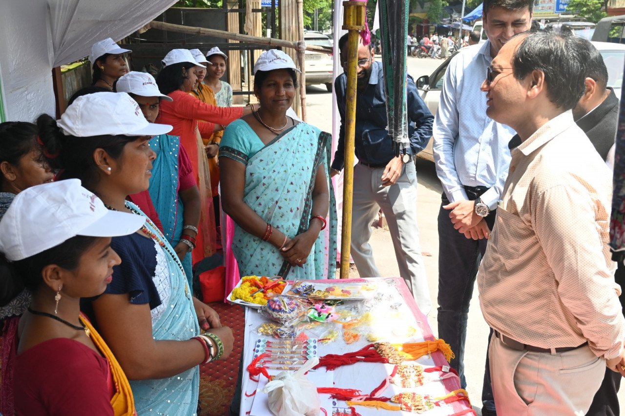 1754563560_1adc15b5475408d00a99