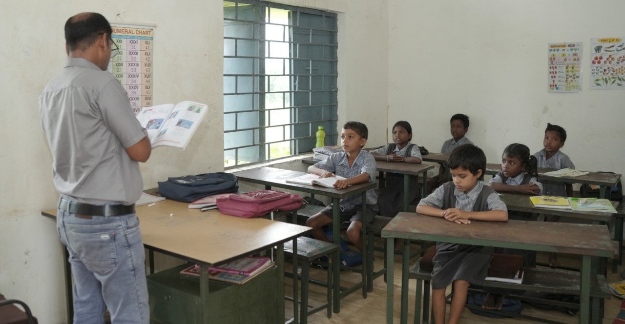 1755965682_f3f2e842f5fbd9616bef