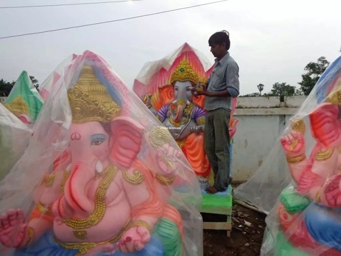 20250806121347_ganesh