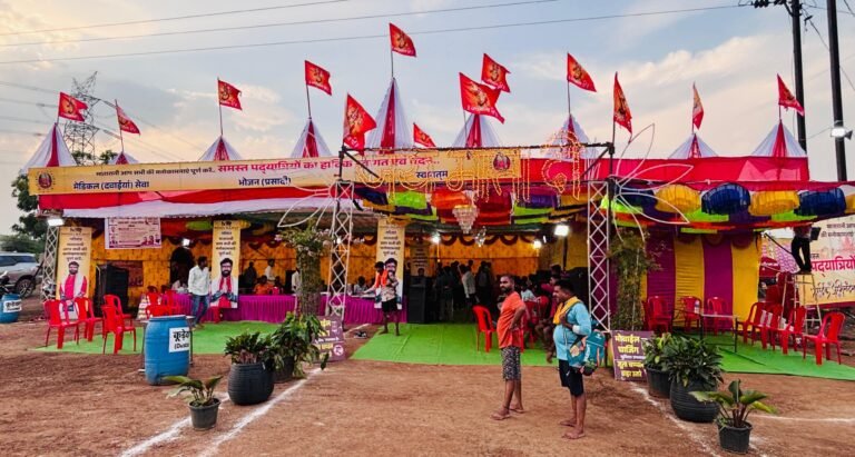 राजनांदगांव : कलेक्टर ने क्वांर नवरात्रि पर्व पर डोंगरगढ़ जाने वाले श्रद्धालुओं की व्यवस्था के दृष्टिगत पदयात्री मार्ग एवं प्रत्येक सेवा पंडालों का किया निरीक्षण