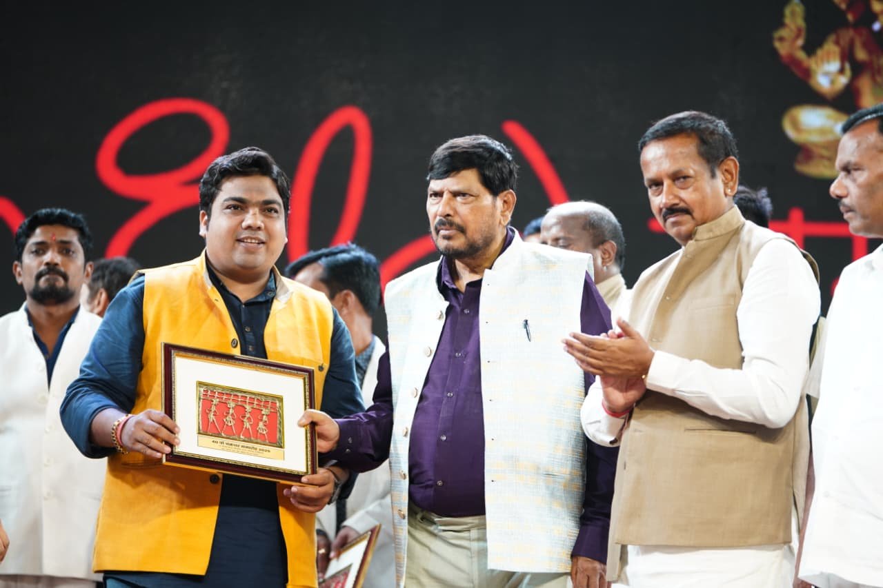 1756981747_de50009a8450ddeb8bd1