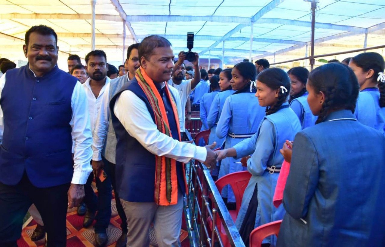 1757345028_9b9a8eb339ef531fdc05