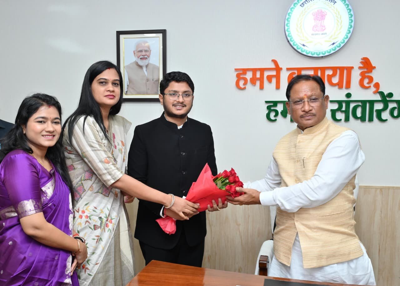 1758806795_477aa109bafe70073c95