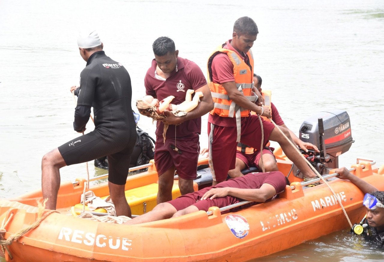 1758815671_cd5d7ea9341ccb3d33e2